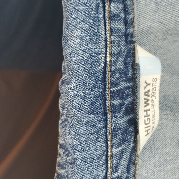 Highway Jean Jacket SZ LG - Picture 5 of 7